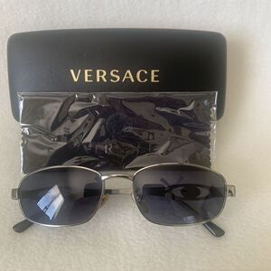 Gianni Versace 1996 Vintage‎ Metal Silver Medusa Sunglasses MOD S80 COL 029
